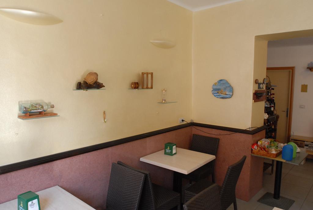 ホテルAntico Caffe' Del Moro ボナッソーラ エクステリア 写真